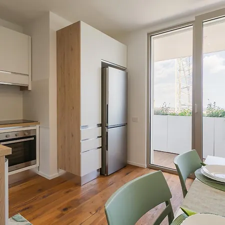 아파트 Verdica10 Luxury - View & Private Parking *